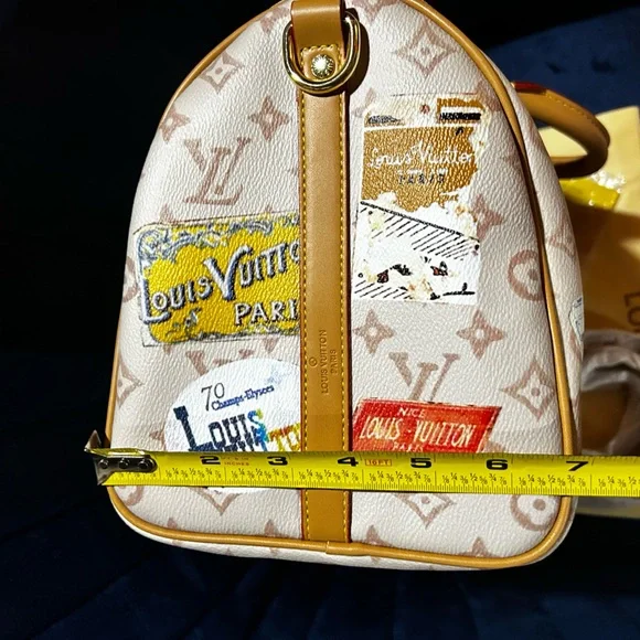 Unbranded Beige Monogram Bag with Colorful Patches - Picture 8 of 13